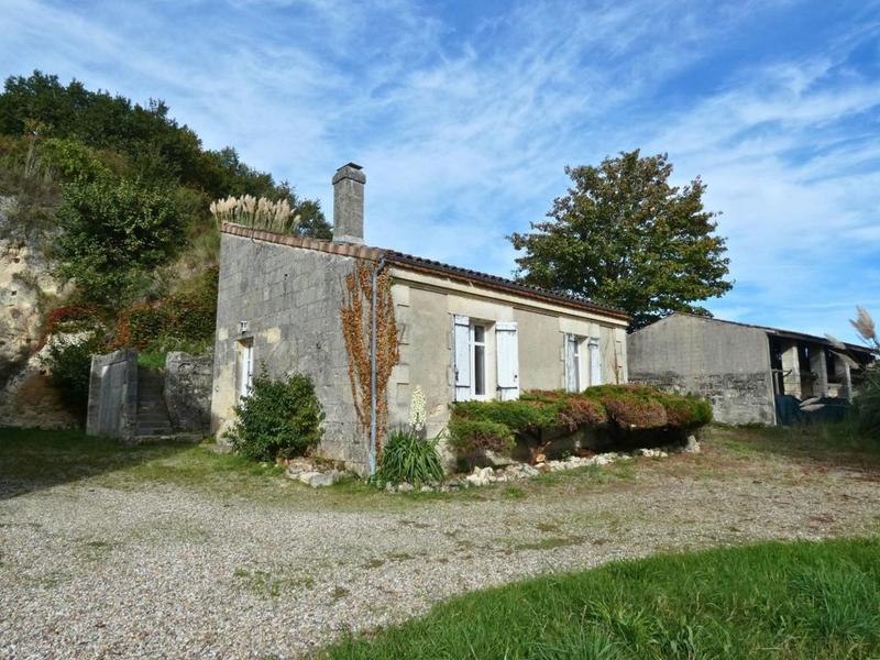 Maison - 280 m² - 8 pièces