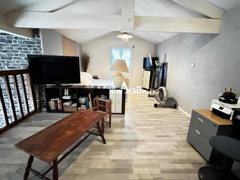 Maison - 142 m² - 7 pièces