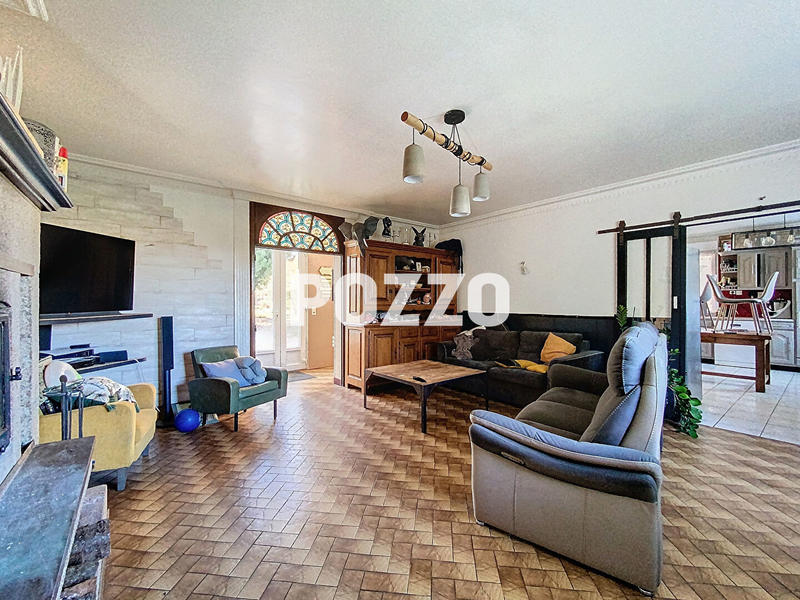 Maison - 153 m² - 5 pièces