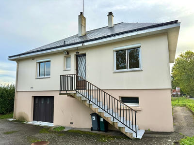 Maison - 87 m² - 5 pièces