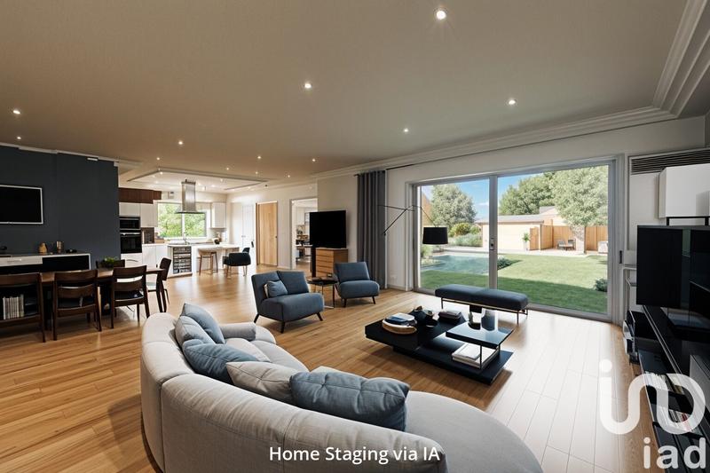 Maison - 240 m² - 7 pièces