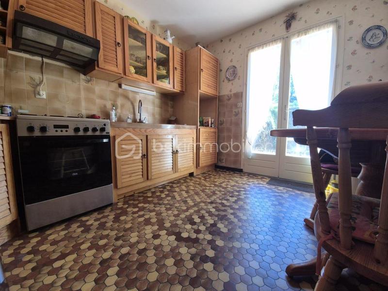 Maison traditionnelle - 87 m² - 4 pièces