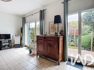 Maison - 104 m² - 4 pièces