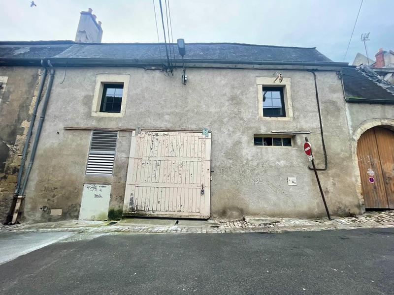 Maison ancienne - 220 m² - 7 pièces