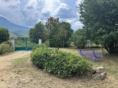 Maison - 237 m² - 11 pièces