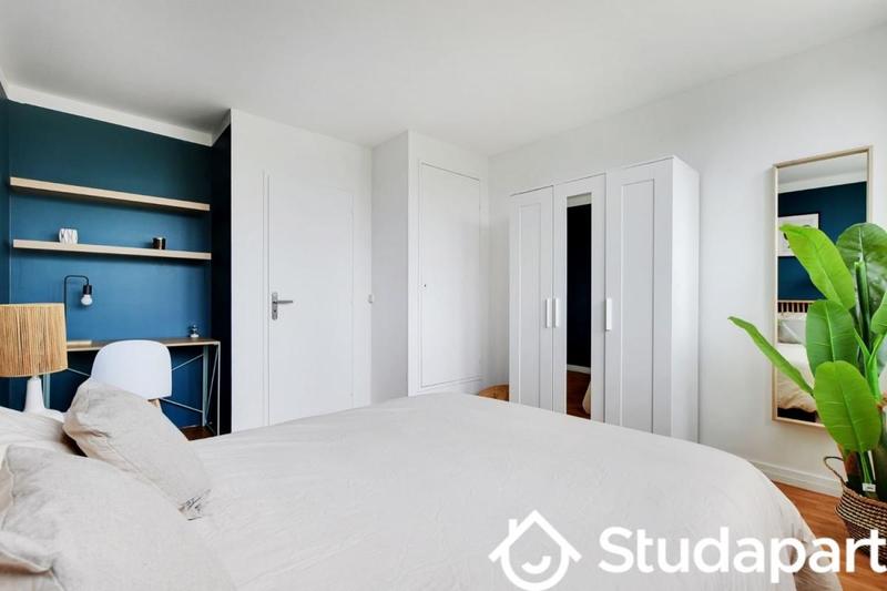 Chambre - 10 m² - 1 pièce