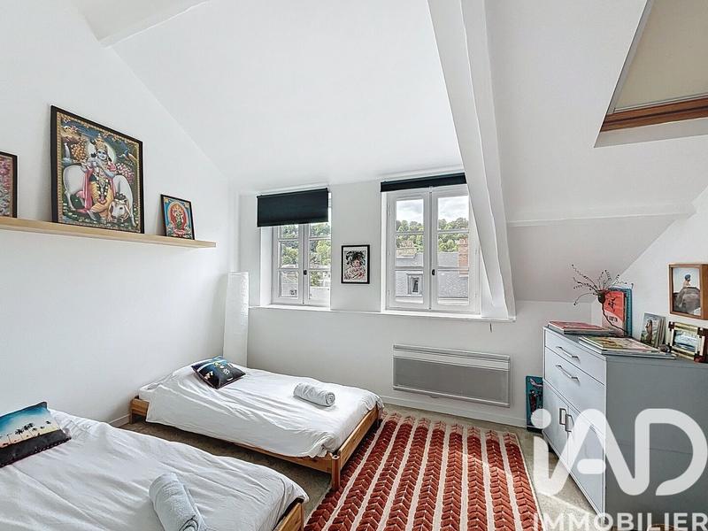 Appartement - 93 m² - 4 pièces