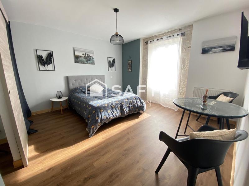 Maison - 247 m² - 7 pièces