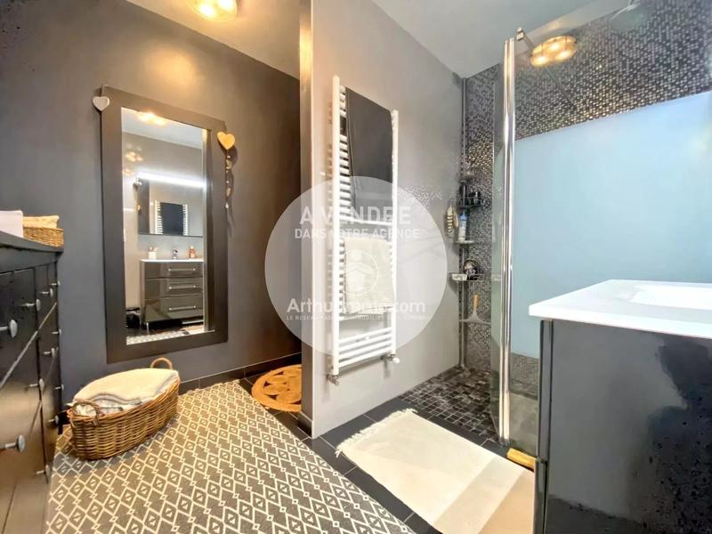 Maison - 135 m² - 7 pièces