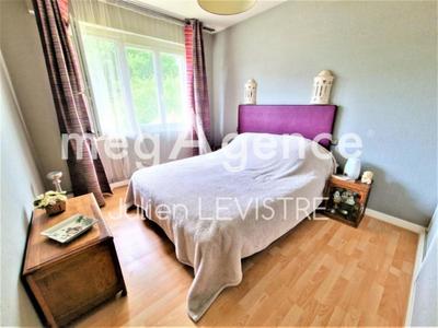 Maison - 200 m² - 7 pièces