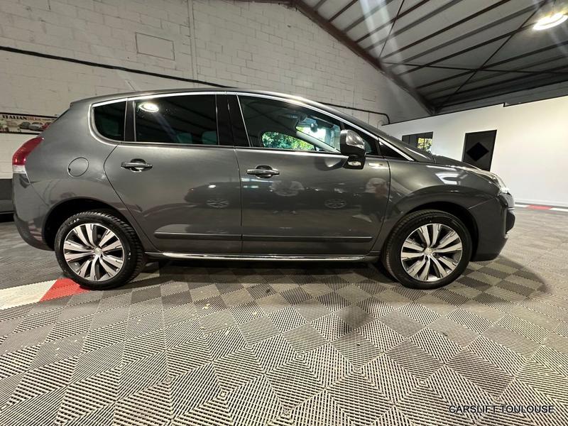 Peugeot 3008 1.6 Hdi 115 Cv - Style