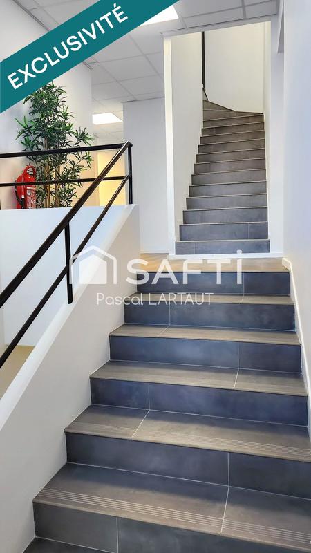 Bureau - 216 m² - 7 pièces