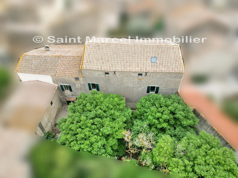 Maison - 265 m² - 9 pièces