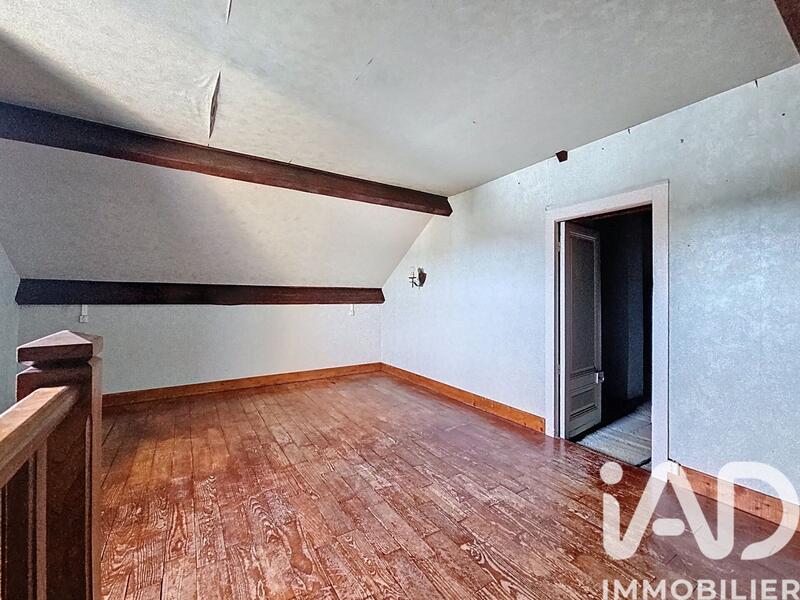 Maison - 98 m² - 4 pièces