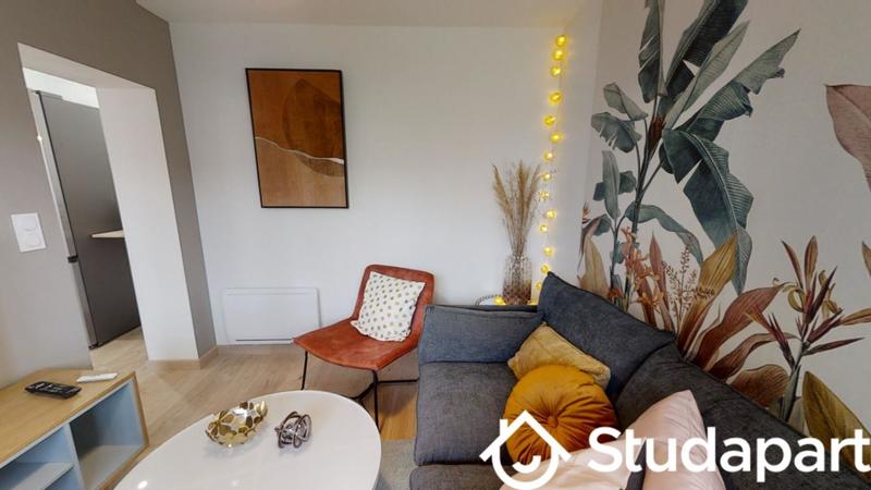 Chambre - 11 m² - 1 pièce