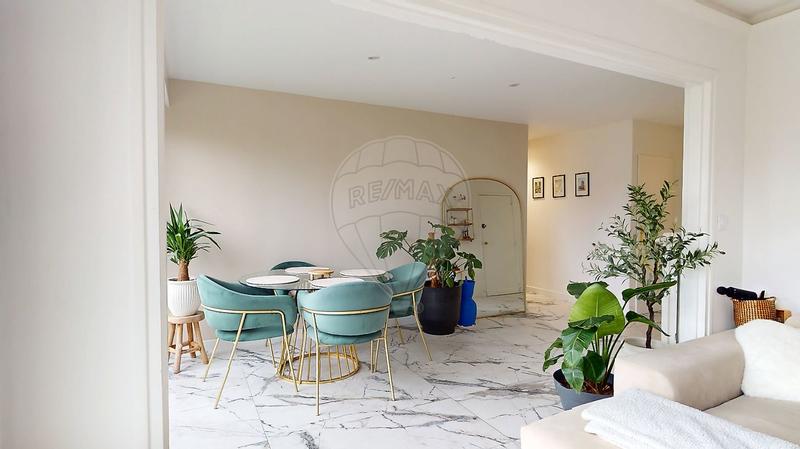 Appartement - 82 m² - 4 pièces