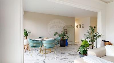 Appartement - 82 m² - 4 pièces