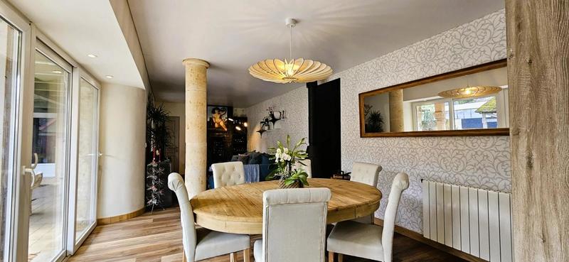 Maison - 126 m² - 4 pièces