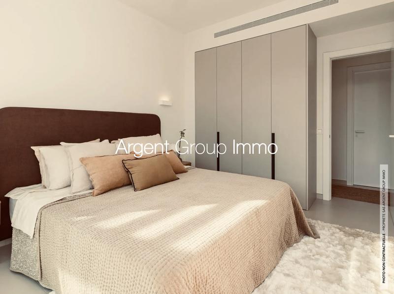 Appartement - 80 m² - 3 pièces