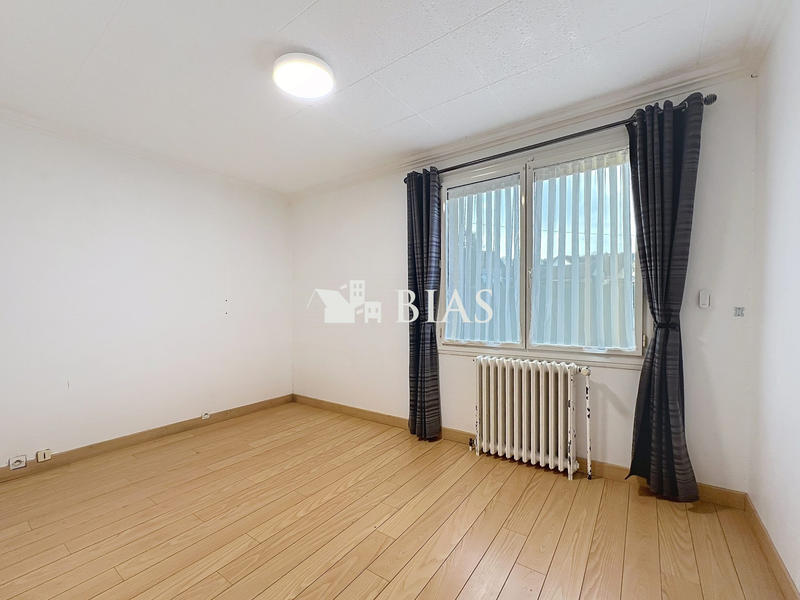 Maison - 85 m² - 5 pièces