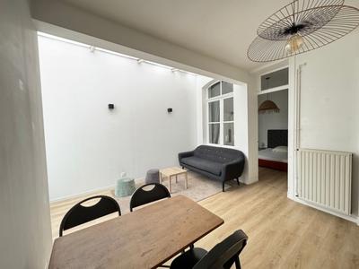 Appartement - 43 m² - 3 pièces