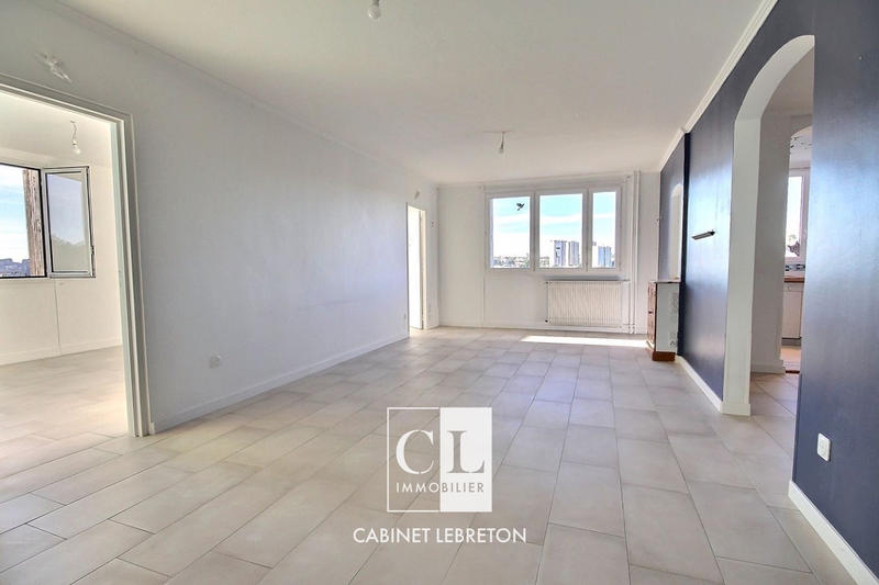 Appartement - 75 m² - 3 pièces