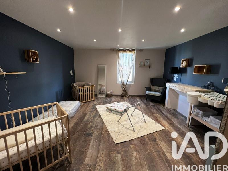 Maison - 97 m² - 4 pièces