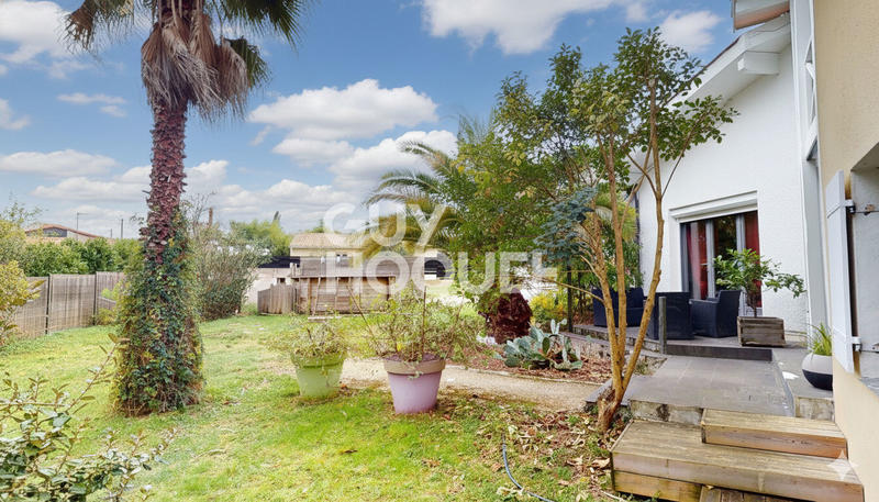 Maison - 158 m² - 5 pièces