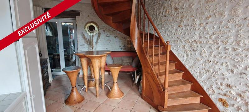 Maison - 180 m² - 7 pièces