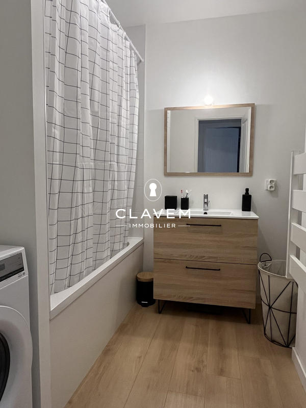 Maison - 86 m² - 4 pièces