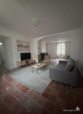 Appartement - 75 m² - 3 pièces