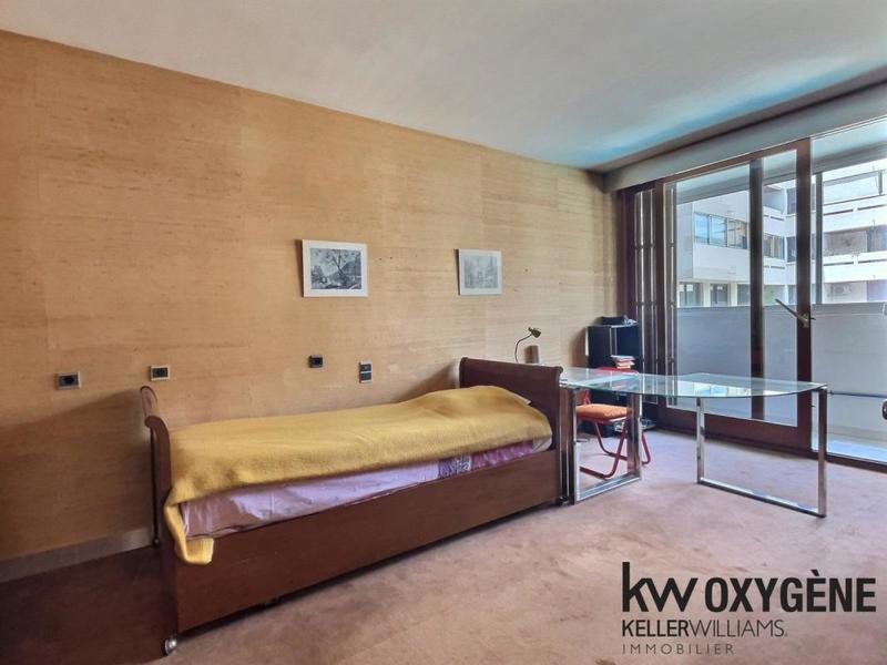 Appartement - 205 m² - 7 pièces