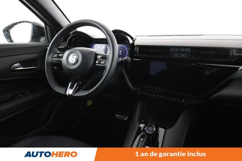 Alfa Romeo Junior 1.2 Ibrida Speciale Dct6 136 ch