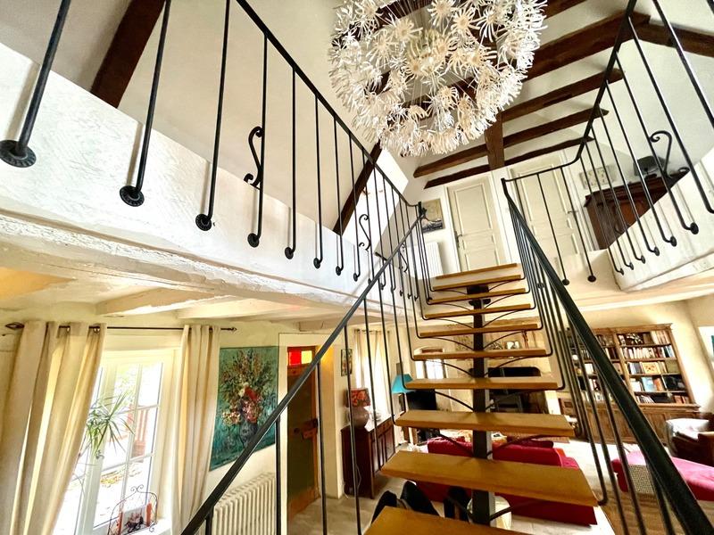 Maison - 165 m² - 6 pièces