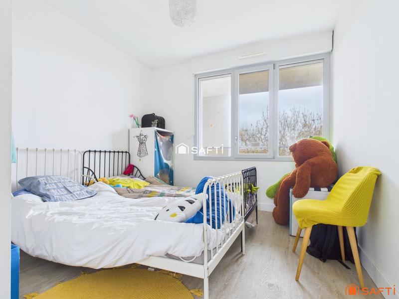 Appartement - 85 m² - 4 pièces