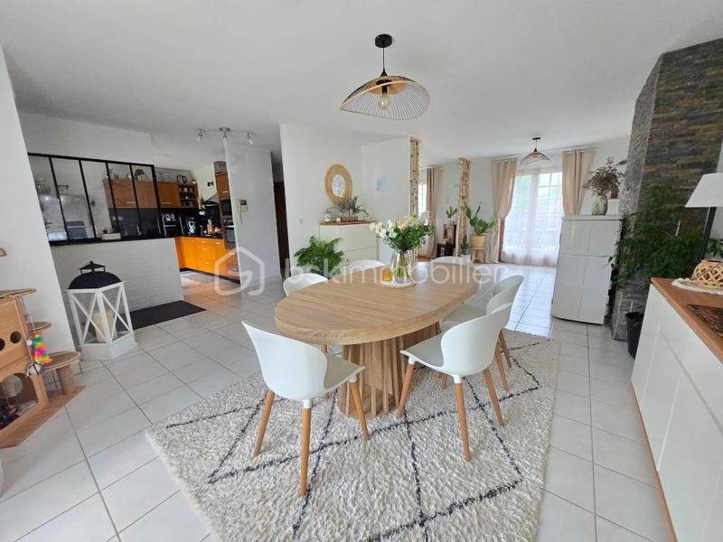 Pavillon - 176 m² - 6 pièces