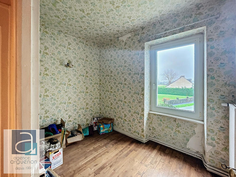 Maison - 93 m² - 5 pièces