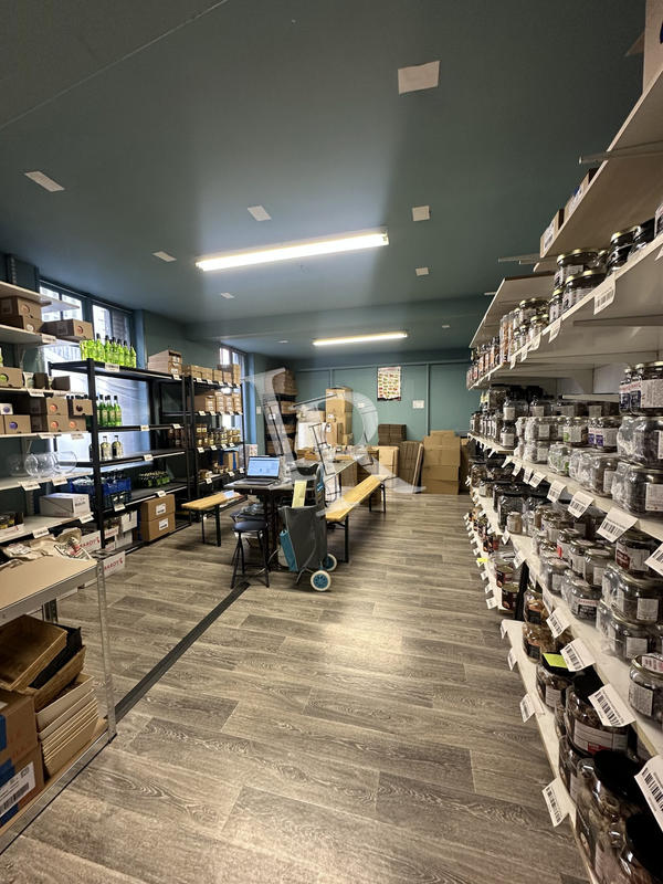 Fonds de commerce - Local commercial - 108 m²