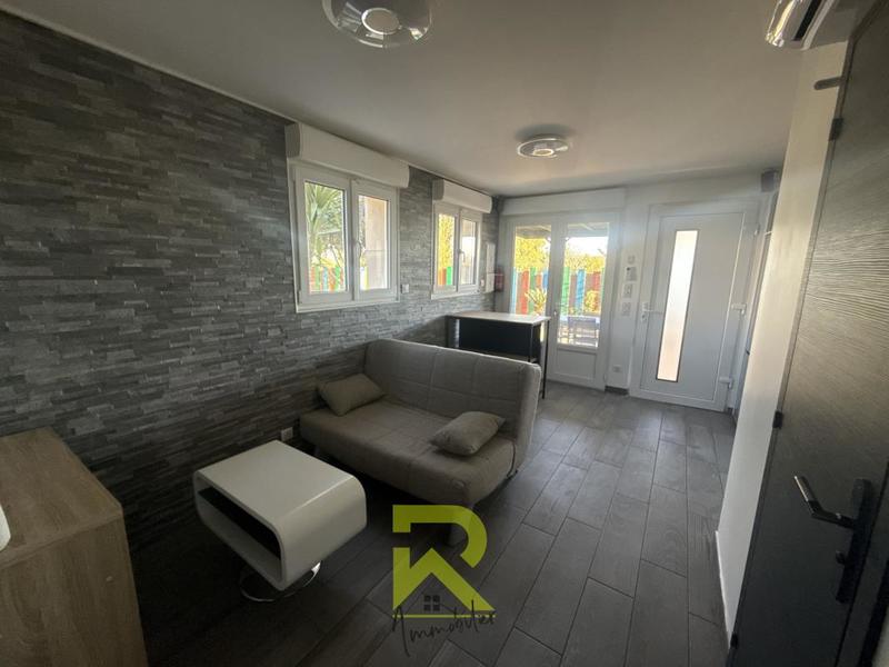 Maison - 239 m² - 4 pièces