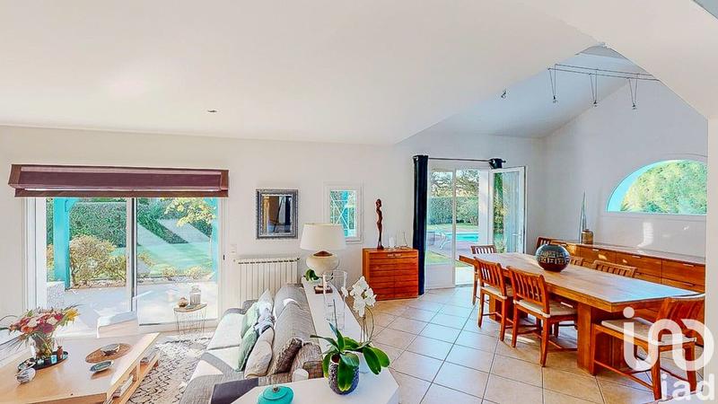 Maison - 175 m² - 7 pièces