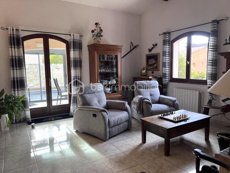 Villa - 127 m² - 6 pièces