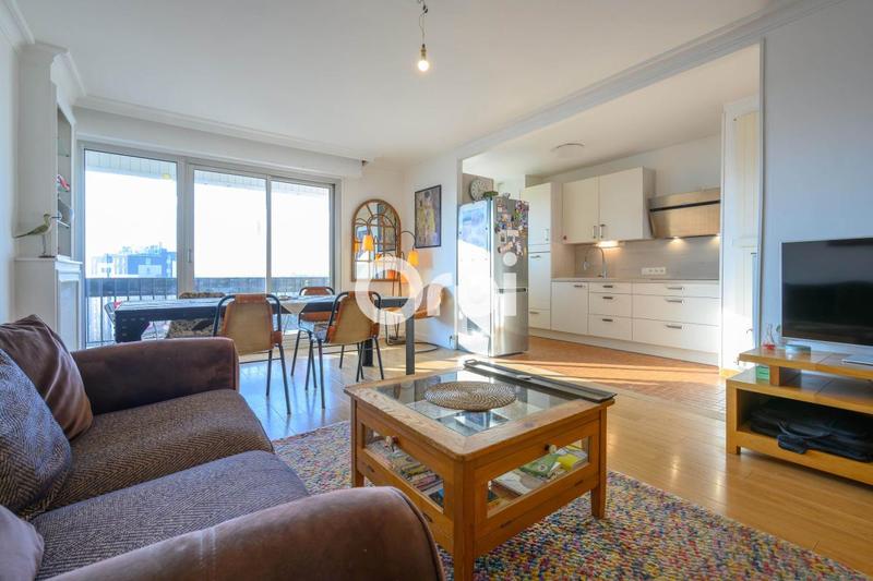 Appartement - 95 m² - 3 pièces