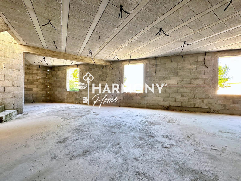 Maison - 140 m² - 3 pièces