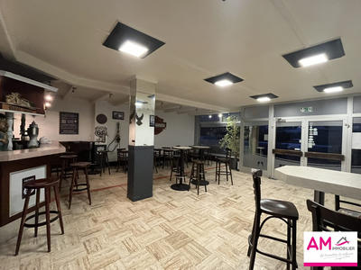 Local commercial - 133 m²