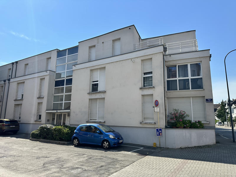 Appartement - 84 m² - 3 pièces