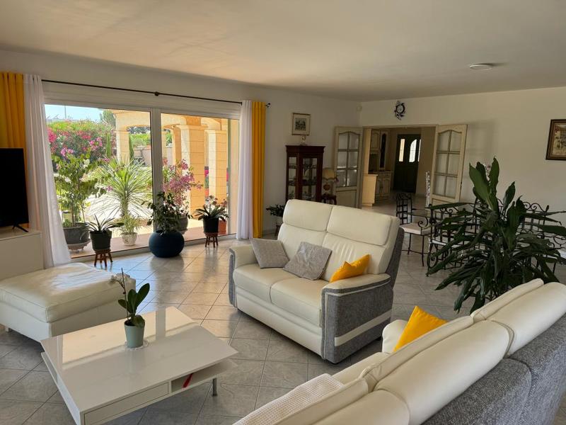 Maison - 155 m² - 5 pièces