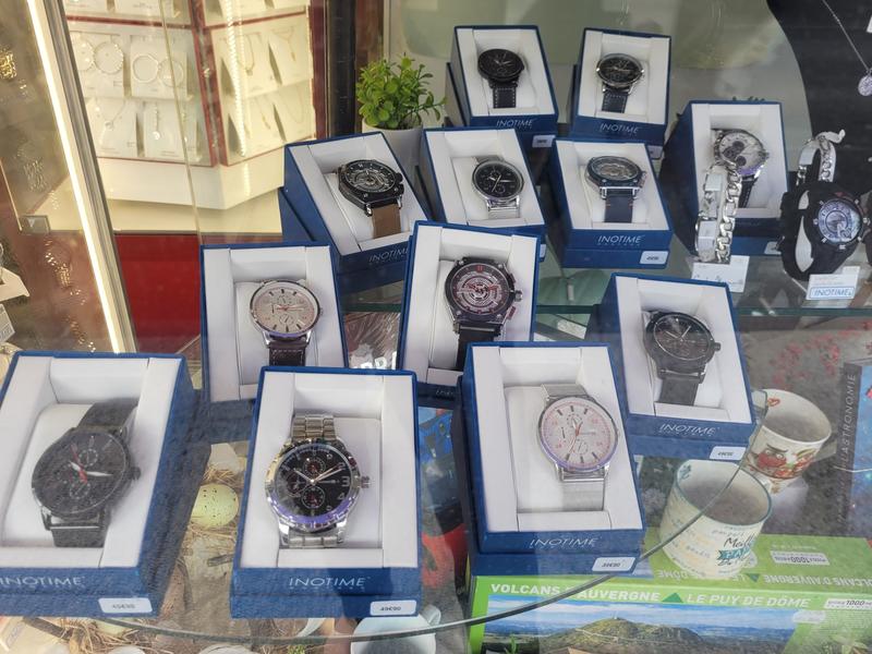 Entre Mots et Merveilles