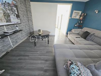 Maison - 163 m² - 7 pièces