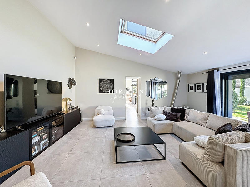 Maison ancienne - 145 m² - 7 pièces