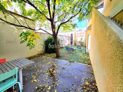 Immeuble - 261 m² - 8 pièces